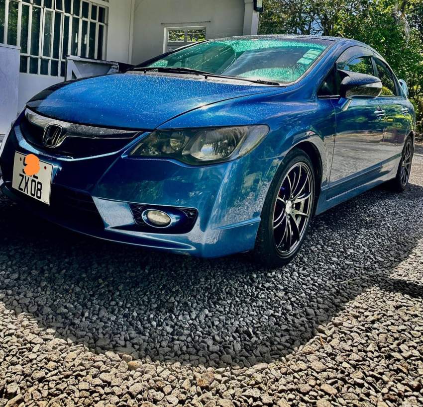 Honda Civic FD Hybrid – Automatic (2008) - 1 - Family Cars  on Aster Vender