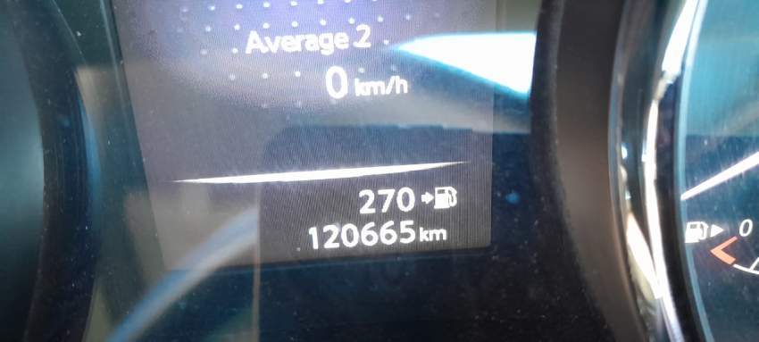 Nissan Qashqai 2016 - 5 - Family Cars  on Aster Vender