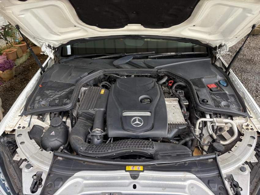 Mercedes-Benz C-class - 1.6 Sedan C180 AMG - 7 - Luxury Cars  on Aster Vender