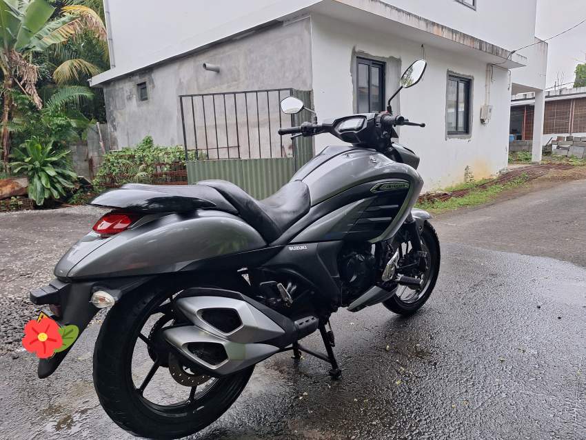 For Sale - 1 - Roadsters  on Aster Vender