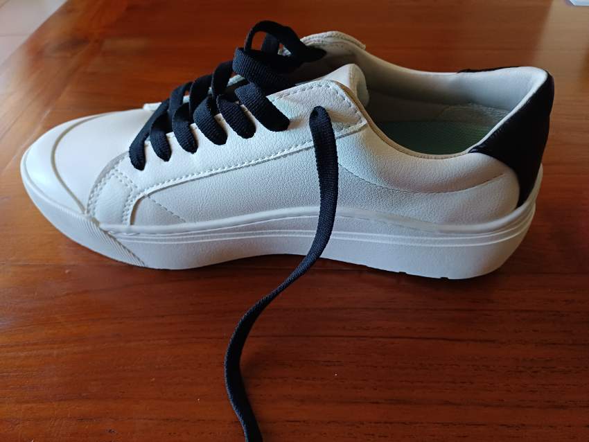 Sneakers for women brand Scholl - 0  on Aster Vender