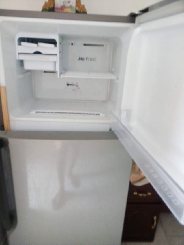 Réfrigérateur Samsung très bonne état - 0 - Kitchen appliances  on Aster Vender