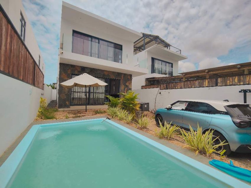 Villa at Trou aux Biches - 5 - Villas  on Aster Vender