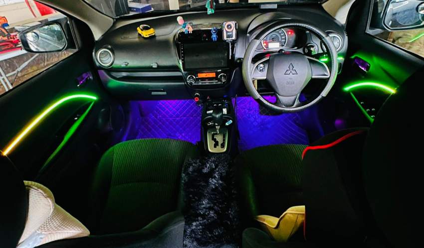 Mitsubishi Attrage 2014 - 4 - Compact cars  on Aster Vender