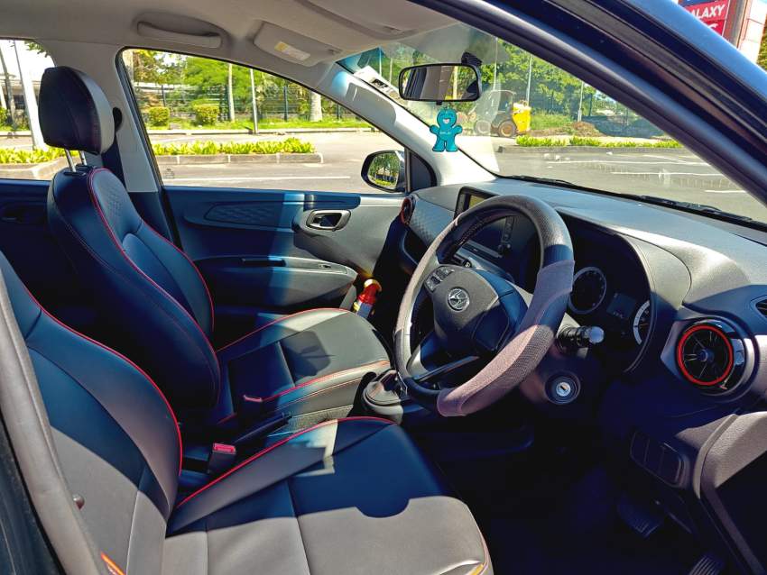 Hyundai Grand i10 Luxury N-Line – August 2021 - 5 - Compact cars  on Aster Vender