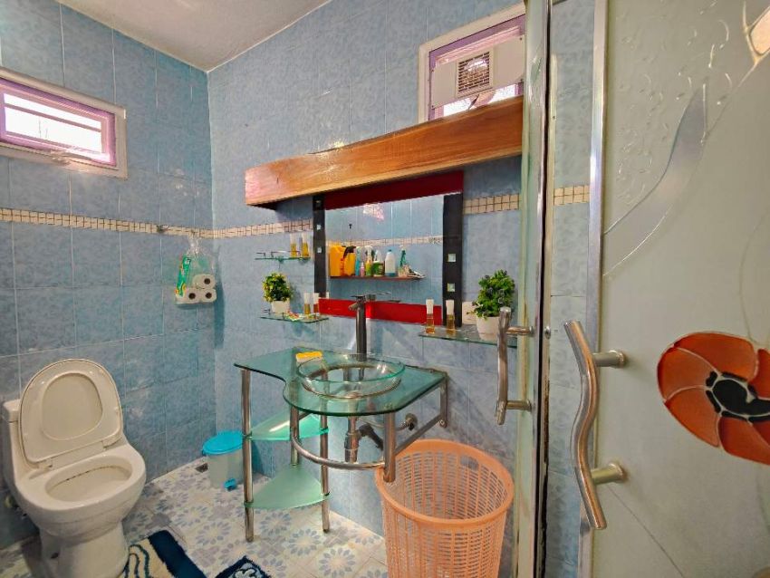 1st Floor Apartment at Morcellement Saint Andre - 4 - House  on Aster Vender