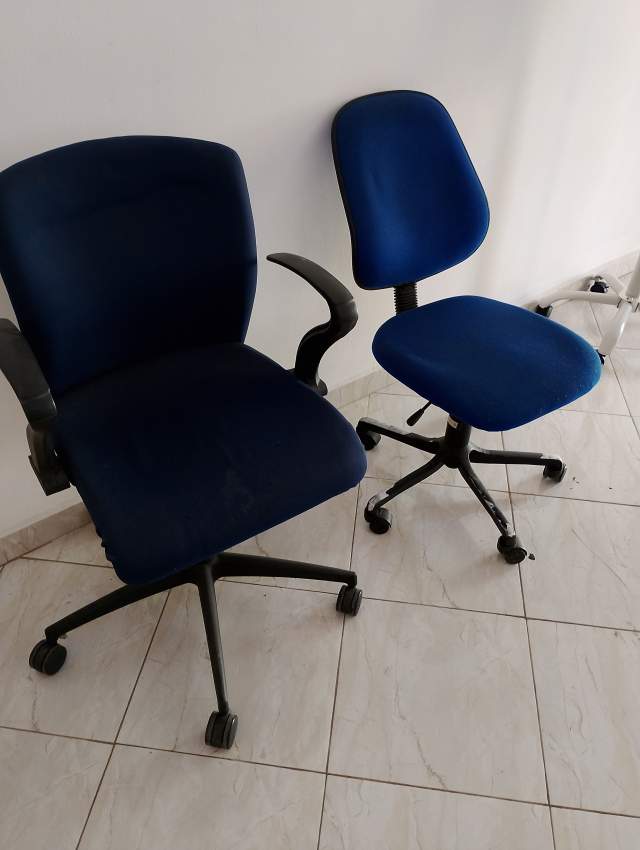 Office furniture - 2 - Desks  on Aster Vender