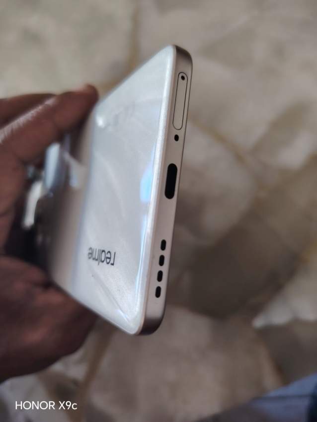 Realme 15 Pro For Sale - 2 - Android Phones  on Aster Vender