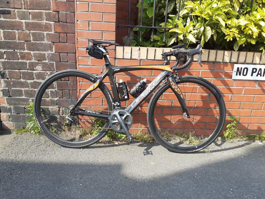Team issue Road bike Pinarello small with lots of extras - 3 - Road bicycles  on Aster Vender