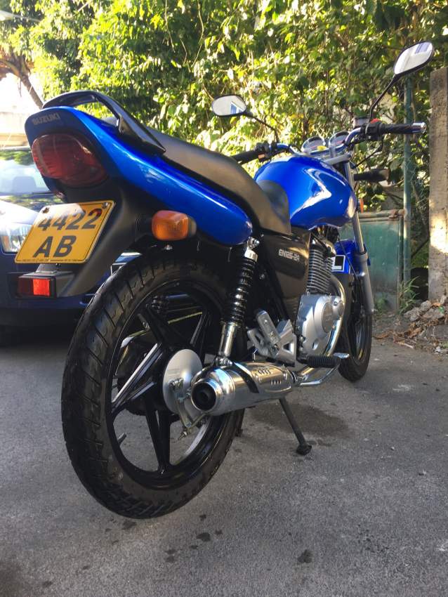 Suzuki EN125 - 2 - Sports Bike  on Aster Vender