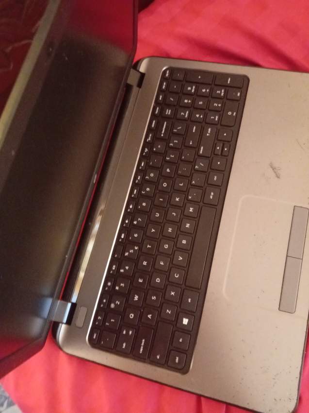 Laptop Hp 250 G3