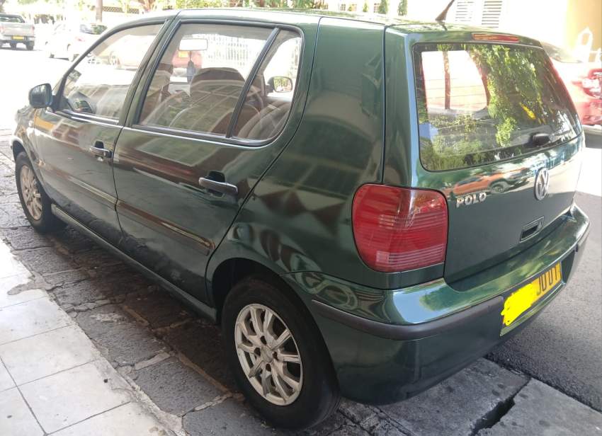 Volkswagen Polo 2001 - 2 - Compact cars  on Aster Vender