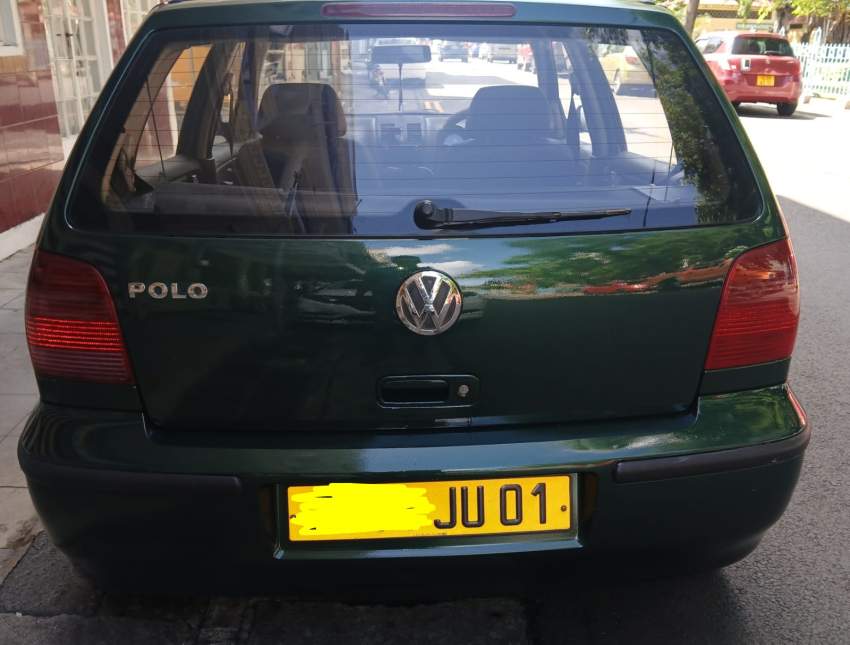 Volkswagen Polo 2001 - 4 - Compact cars  on Aster Vender