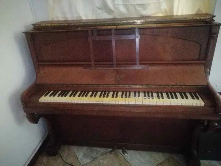 🎹 Piano droit GAVEAU – Paris..   Antique – Rs 95,000 (négociable) - 3 - Piano  on Aster Vender
