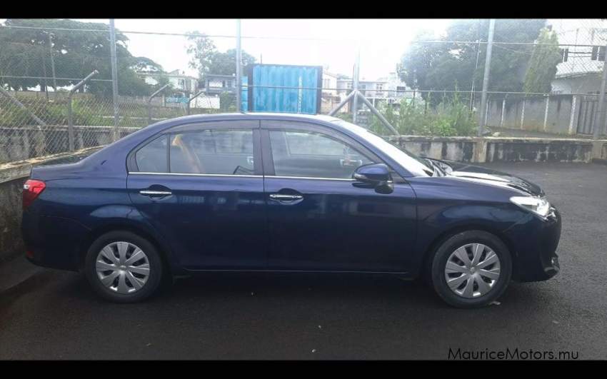 Toyota Corolla Axio Grade G (EZ) 2016 - 2 - Family Cars  on Aster Vender