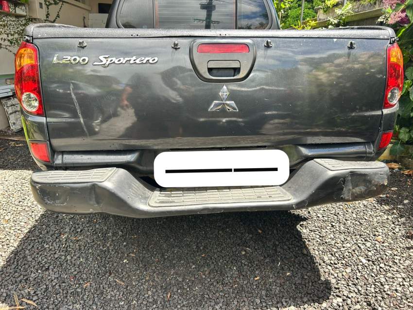 Mitsubishi L200 4x4 - 6 - Pickup trucks (4x4 & 4x2)  on Aster Vender
