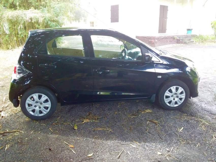 2014 Honda Brio 1.2 - 7 - Compact cars  on Aster Vender