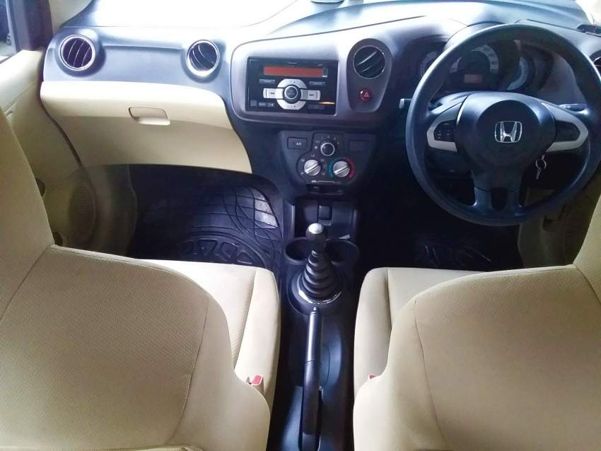 2014 Honda Brio 1.2 - 9 - Compact cars  on Aster Vender