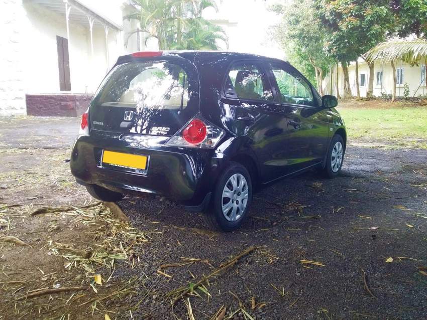 2014 Honda Brio 1.2 - 6 - Compact cars  on Aster Vender