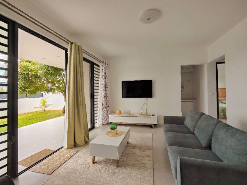 New Ground Floor Villa close to The Precinct - 1 - Villas  on Aster Vender