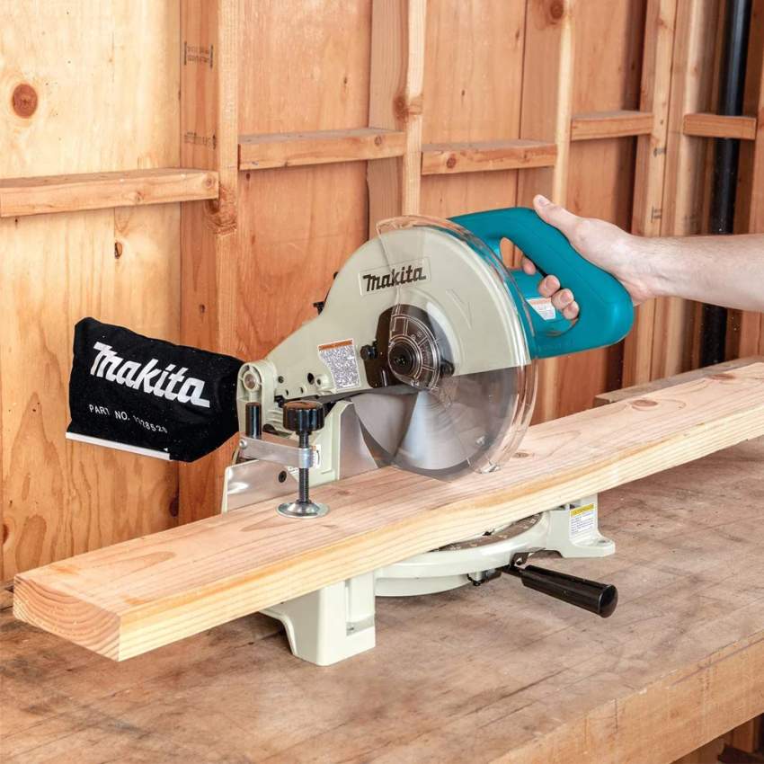 Makita Compound Mitre Saw LS1040 260mm 1650W