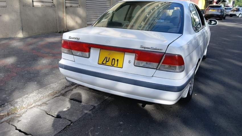 FOR SALE - 3 - Compact cars  on Aster Vender