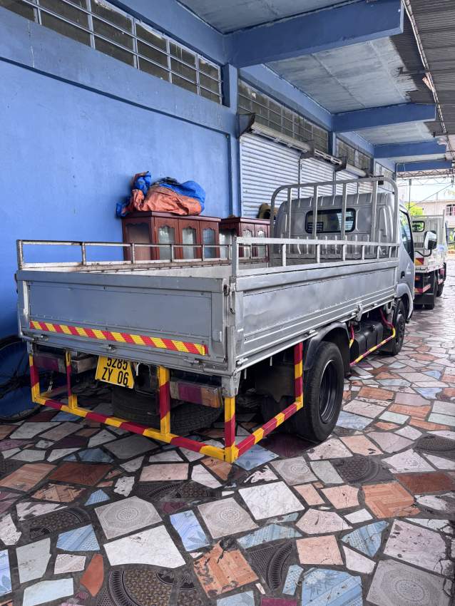 Toyota Truck for Sale! - 1 - Small trucks (Camionette)  on Aster Vender