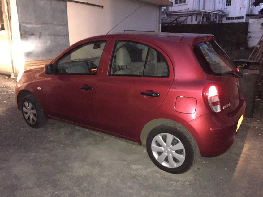 Nissan March - 0 - Compact cars  on Aster Vender