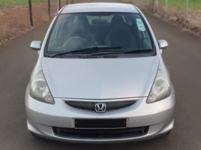 Honda Fit 2007 (Automatic) - 2 - Compact cars  on Aster Vender