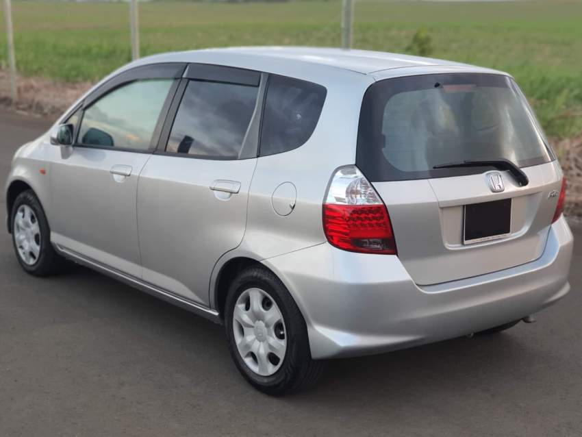 Honda Fit 2007 (Automatic) - 4 - Compact cars  on Aster Vender