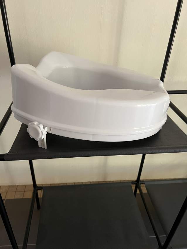 Raised toilet seat - 2  on Aster Vender