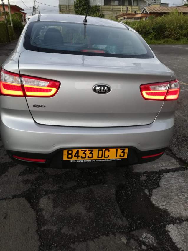 Kia Rio Sedan 1493cc MT - 1 - Compact cars  on Aster Vender