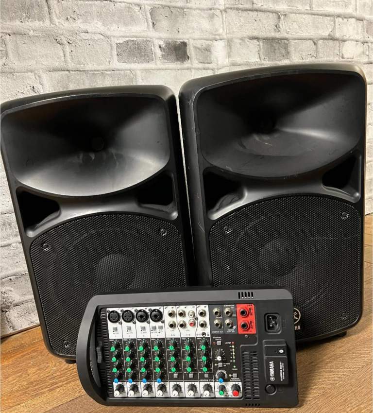 Yamaha StagePas 600BT Portable PA System – Excellent Condition - 2 - All electronics products  on Aster Vender
