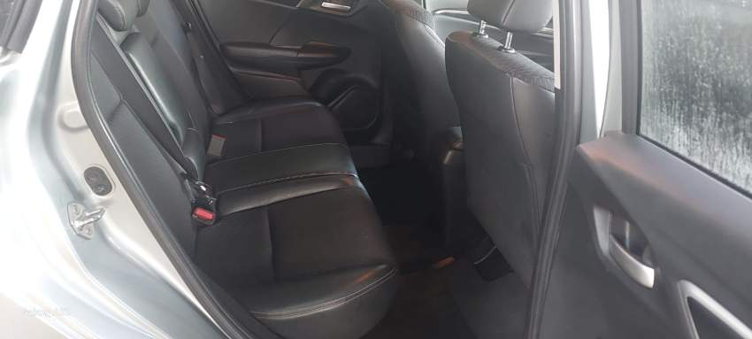 Honda Fit 2016 Hybrid for Sale - 2 - Compact cars  on Aster Vender