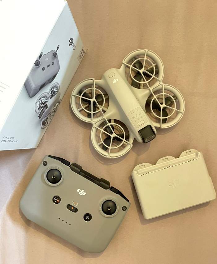 DJI Neo