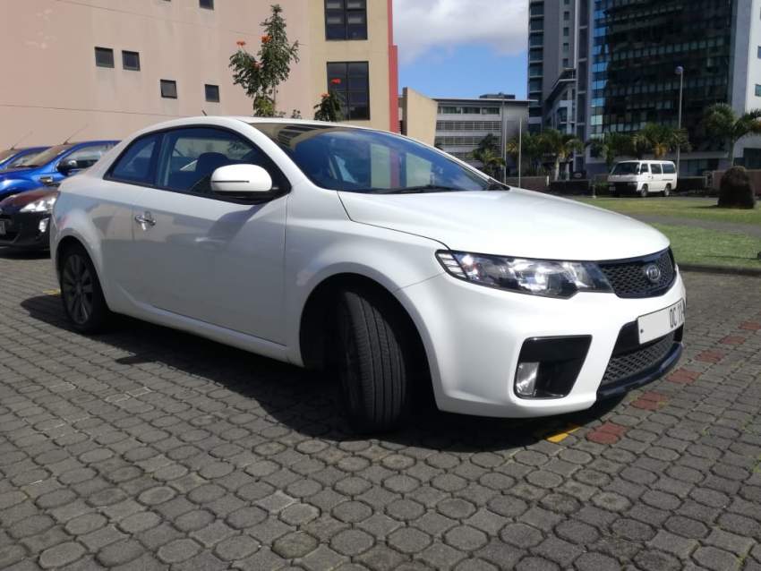 KIA KOUP - 4 - Sport Cars  on Aster Vender