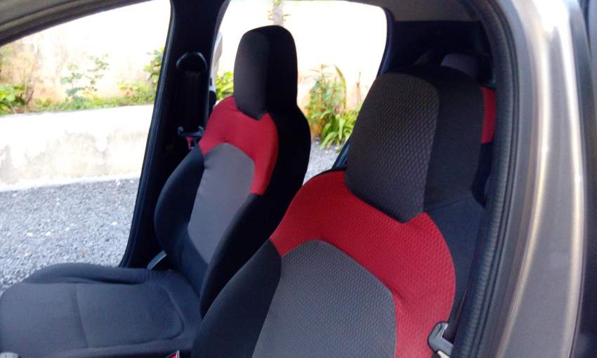 Renault RXT Kwid 0.8L - 1 - Compact cars  on Aster Vender