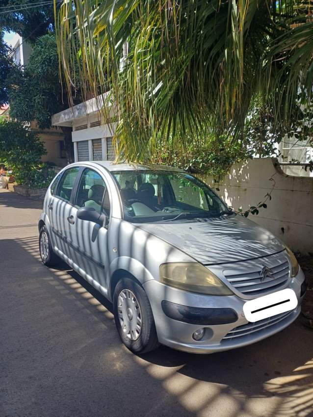 Citroen C3 - 2 - Compact cars  on Aster Vender