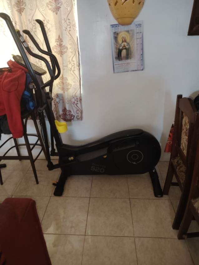 velo elliptique domyios 520 - 0 - Fitness & gym equipment  on Aster Vender