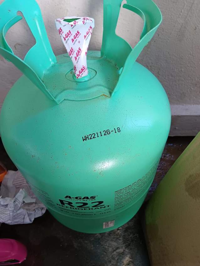 Refrigerant gas r 22 - 1  on Aster Vender