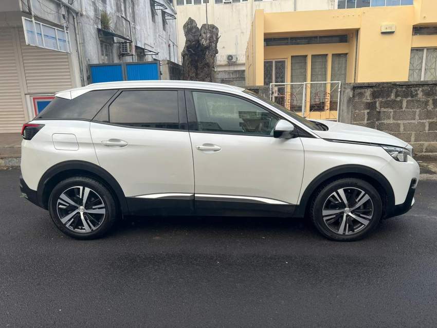 Peugeot 3008 (2019) - 0  on Aster Vender