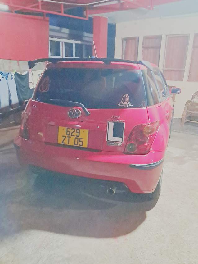 Toyota ist - 3 - Sport Cars  on Aster Vender