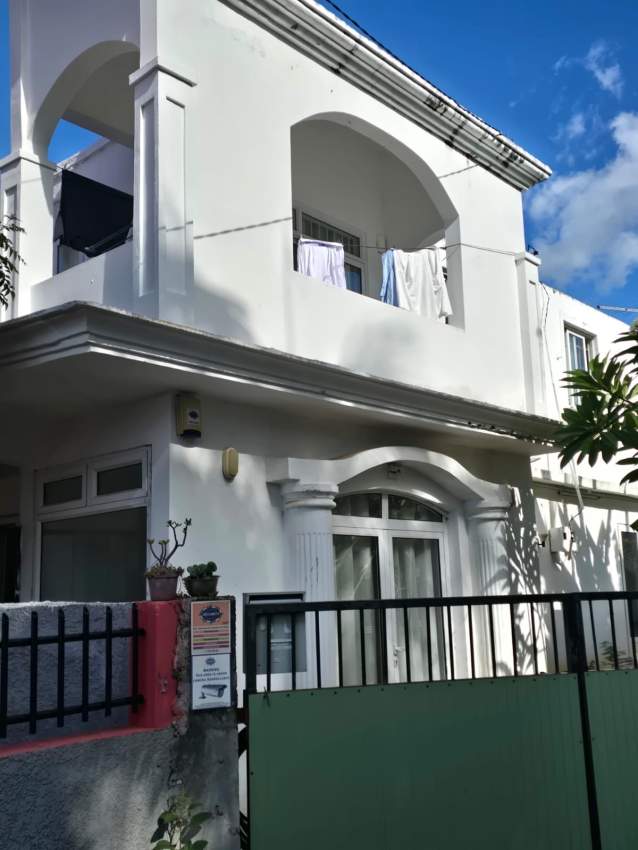 House on Aster Vender