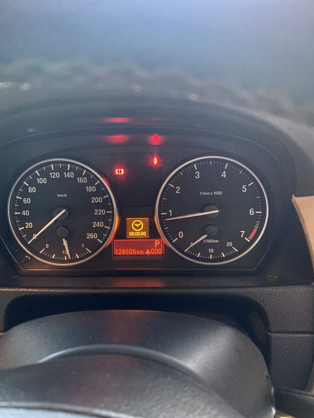 BMW X1-Xdrive20i - 9 - SUV Cars  on Aster Vender