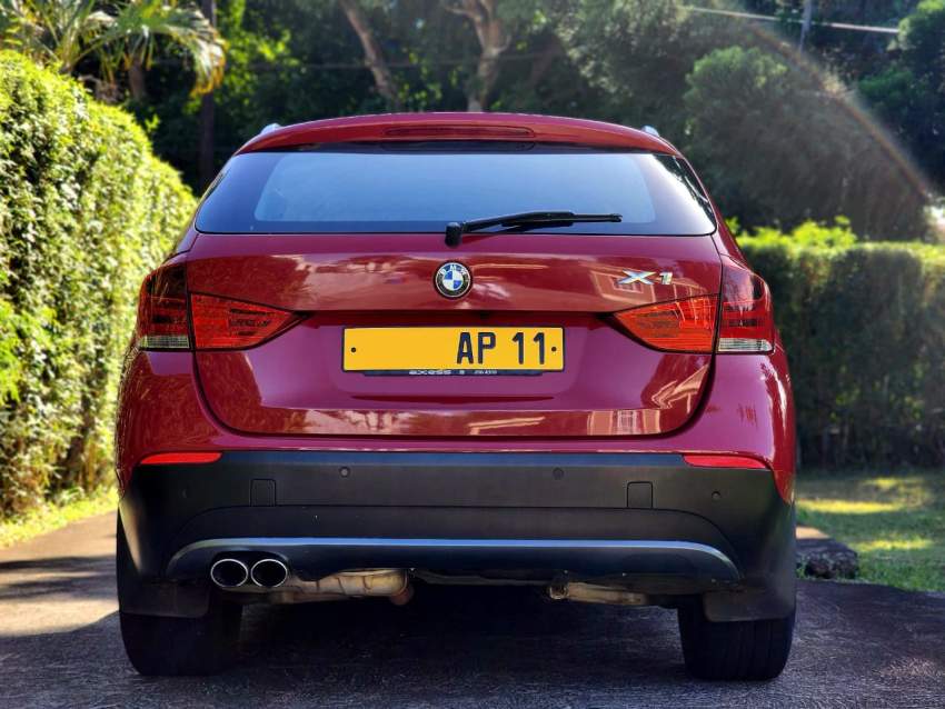 BMW X1-Xdrive20i - 4 - SUV Cars  on Aster Vender