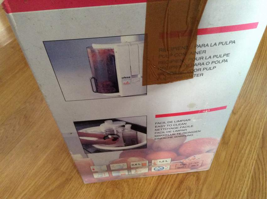 Juicer - 1 - Kitchen appliances  on Aster Vender