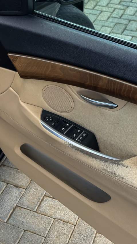 BMW 530d Gran Turismo 2012 - 5 - Luxury Cars  on Aster Vender