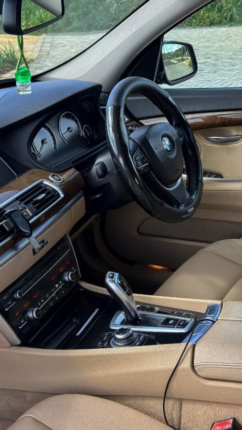 BMW 530d Gran Turismo 2012 - 6 - Luxury Cars  on Aster Vender