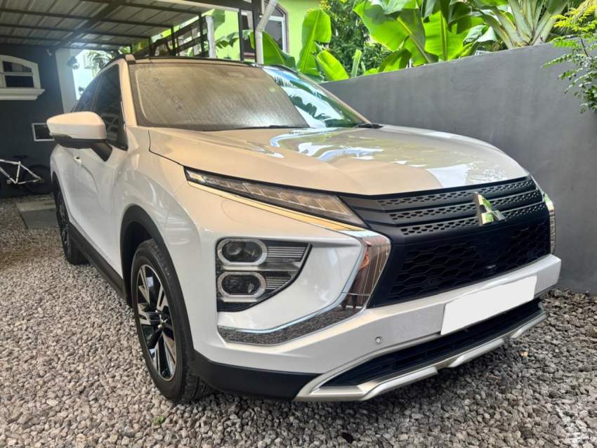 Mitsubishi Eclipse Cross 2024 - 1 - SUV Cars  on Aster Vender