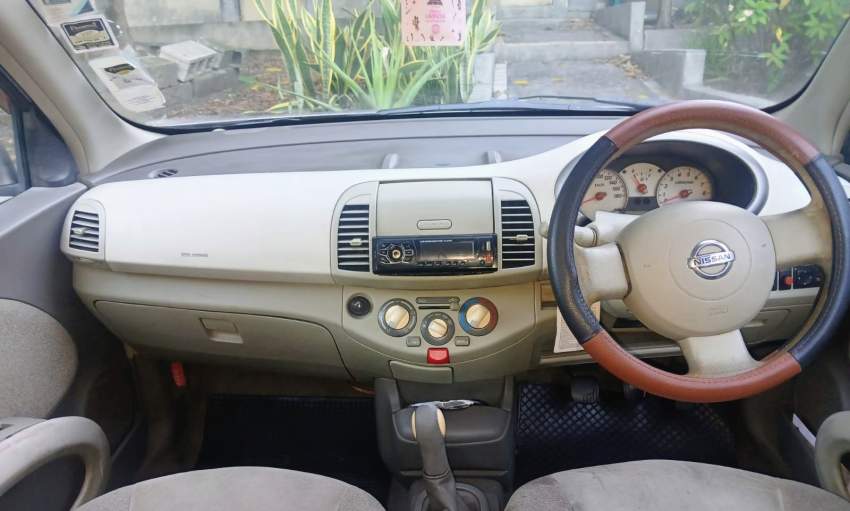 Nissan March AK12 2005 - 1 - Compact cars  on Aster Vender